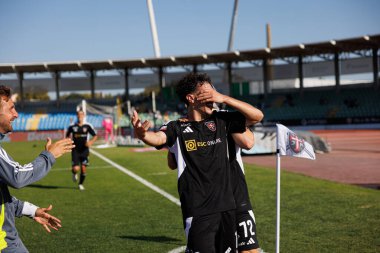 Estadio Municipal Rio Maior 'daki Casa Pia AC ve Moreirense FC takımları arasındaki Liga Portekiz maçında gol attıktan sonra kutlayan Nuno Moreira (Maciej Rogowski))