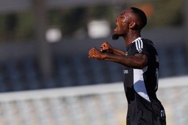 Duplexe Tchamba, Estadio Belediyesi Rio Maior 'daki Casa Pia AC ve Moreirense FC takımları arasında oynanan Liga Portekiz maçında gol attıktan sonra kutluyor (Maciej Rogowski)