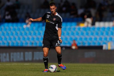 Liga Portekiz maçında Andrian Kraev, Casa Pia AC ve Moreirense FC takımları arasında Estadio Municipal Rio Maior 'da (Maciej Rogowski)