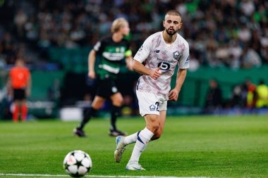 Edon Zhegrova, Sporting CP ve LOSC Lille (Maciej Rogowski) takımları arasında oynanan UEFA Şampiyonlar Ligi maçında görüldü) 