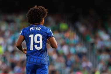 Estadio Benito Villamarin 'de Real Betis Balompie ve Getafe CF takımları arasındaki LaLiga EASPORTS maçı sırasında Peter Gonzalez (Maciej Rogowski)