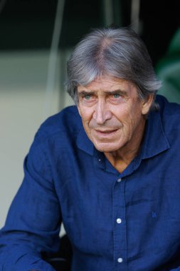 Manuel Pellegrini LaLiga EASPORTS maçı sırasında Real Betis Balompie ve Getafe CF takımları arasında Estadio Benito Villamarin 'de (Maciej Rogowski)