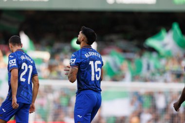Ömer Alderete LaLiga EASPORTS maçı sırasında Real Betis Balompie ve Getafe CF takımları arasında Estadio Benito Villamarin 'de (Maciej Rogowski)