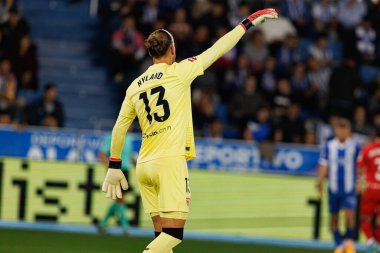 Orjan Nyland, Estadio Mendizorroza 'da Deportivo Alaves ve Sevilla FC takımları arasında oynanan LaLiga EA SPORTS maçı sırasında görüldü (Maciej Rogowski)