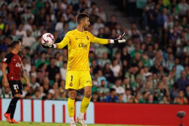 Estadio Benito Villamarin 'de Real Betis Balompie ve RCD Mallorca takımları arasında LaLiga EASPORTS maçı sırasında Dominik Greif (Maciej Rogowski)