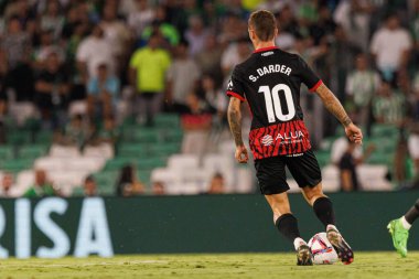 Estadio Benito Villamarin 'de Real Betis Balompie ve RCD Mallorca takımları arasında oynanan LaLiga EASPORTS maçı sırasında Sergi Dader (Maciej Rogowski)