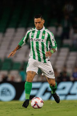 Estadio Benito Villamarin 'de Real Betis Balompie ve RCD Mallorca takımları arasında LaLiga EASPORTS maçı sırasında Chimy Avila (Maciej Rogowski)