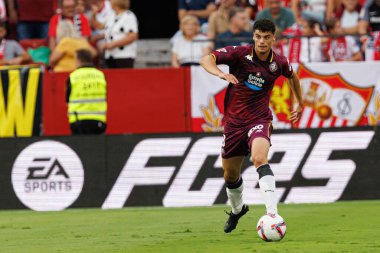 David Torres, LaLiga EA SPORTS maçı sırasında Estadio Ramon Sanchez Pizjuan 'da Sevilla FC ve Real Valladolid takımları arasında görüldü (Maciej Rogowski)