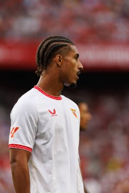 Loic Bade, Sevilla FC ve Real Valladolid takımları arasında Estadio Ramon Sanchez Pizjuan 'da (Maciej Rogowski)