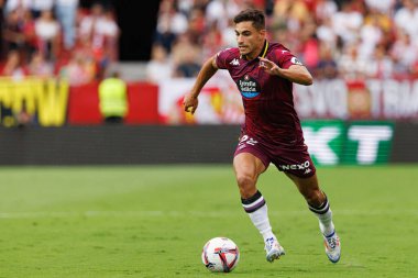 Lucas Rosa, LaLiga EA SPORTS maçı sırasında Estadio Ramon Sanchez Pizjuan 'da Sevilla FC ve Real Valladolid takımları arasında görüldü (Maciej Rogowski)