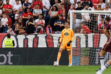 Karl Hein, LaLiga EA SPORTS maçı sırasında Estadio Ramon Sanchez Pizjuan 'da Sevilla FC ve Real Valladolid takımları arasında görüldü (Maciej Rogowski)