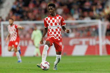 Yaser Asprilla, Girona FC ve Rayo Vallecano takımları arasında Estadi Montilivi 'de oynanan LaLiga EA SPORTS maçı sırasında görüldü (Maciej Rogowski)