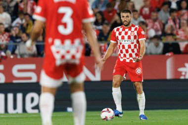 David Lopez, LaLiga EA SPORTS maçı sırasında Girona FC ve Rayo Vallecano takımları arasında Estadi Montilivi 'de görüldü (Maciej Rogowski)