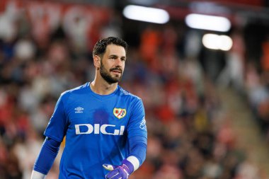 Augusto Batalla, LaLiga EA SPORTS maçı sırasında Girona FC ve Rayo Vallecano takımları arasında Estadi Montilivi 'de görüldü (Maciej Rogowski)