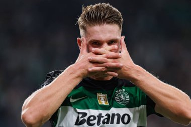 Viktor Gyokeres, Liga Portekiz maçında attığı gol sonrasında Estadio Jose Alvalade 'deki AVS Futebol SAD (Maciej Rogowski)