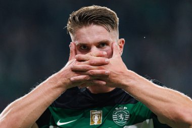 Viktor Gyokeres, Liga Portekiz maçında attığı gol sonrasında Estadio Jose Alvalade 'deki AVS Futebol SAD (Maciej Rogowski)