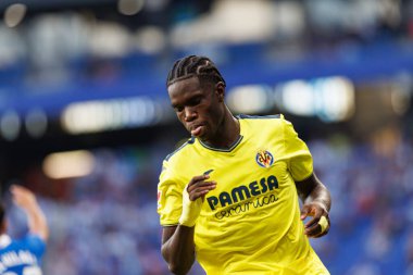 Thierno Barry, LaLiga EASPORTS maçı sırasında RCD Espanyol de Barcelona ve Villarreal CF takımları arasında RCDE Stadyumu 'nda (Maciej Rogowski)