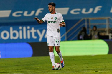 Goncalo Inacio, Liga Portekiz maçı sırasında Estoril Praia ve Sporting CP takımları arasında Estadio Antonio Coimbra da Mota (Maciej Rogowski)