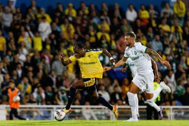 Fabricio Garcia, Zeno Debast Liga Portekiz maçı sırasında Estoril Praia ve Estadio Antonio Coimbra da Mota (Maciej Rogowski)