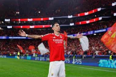 Angel Di Maria, SL Benfica ve Atletico de Madrid (Maciej Rogowski) takımları arasındaki UEFA Şampiyonlar Ligi maçında gol attıktan sonra kutlama yaparken görüldü.)