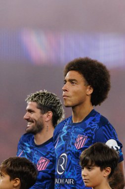 Rodrigo de Paul, Axel Witsel UEFA Şampiyonlar Ligi maçında SL Benfica ve Atletico de Madrid (Maciej Rogowski) takımları arasında görüldü.)