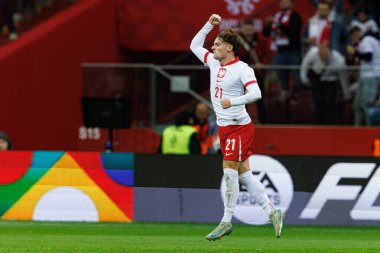 Nicola Zalewski, Polonya ve Hırvatistan milli takımları arasında oynanan UEFA Milletler Ligi maçında attığı golün ardından PGE Narodowy 'de (Maciej Rogowski)