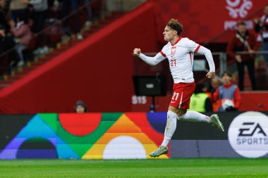 Nicola Zalewski, Polonya ve Hırvatistan milli takımları arasında oynanan UEFA Milletler Ligi maçında attığı golün ardından PGE Narodowy 'de (Maciej Rogowski)
