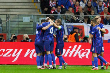 Hırvatistan milli takımı, Polonya ve Hırvatistan milli takımları arasında PGE Narodowy 'de oynanan UEFA Milletler Ligi maçında gol attıktan sonra kutlama yaparken görüldü (Maciej Rogowski)