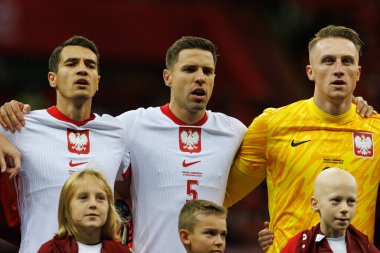 Polonya ve Hırvatistan milli takımları arasında oynanan UEFA Uluslar Ligi maçında Jakub Kiwior, Jan Bednarek ve Marcin Bulka PGE Narodowy 'de görüldü (Maciej Rogowski)