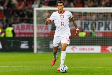 Jakub Kiwior, Polonya ve Portekiz milli takımları arasında PGE Narodowy 'de oynanan UEFA Uluslar Ligi maçı sırasında görüldü (Maciej Rogowski)