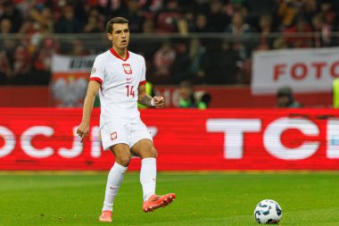 Jakub Kiwior, Polonya ve Portekiz milli takımları arasında PGE Narodowy 'de oynanan UEFA Uluslar Ligi maçı sırasında görüldü (Maciej Rogowski)
