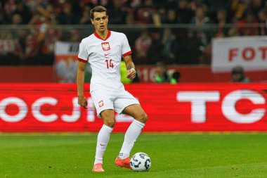 Jakub Kiwior, Polonya ve Portekiz milli takımları arasında PGE Narodowy 'de oynanan UEFA Uluslar Ligi maçı sırasında görüldü (Maciej Rogowski)