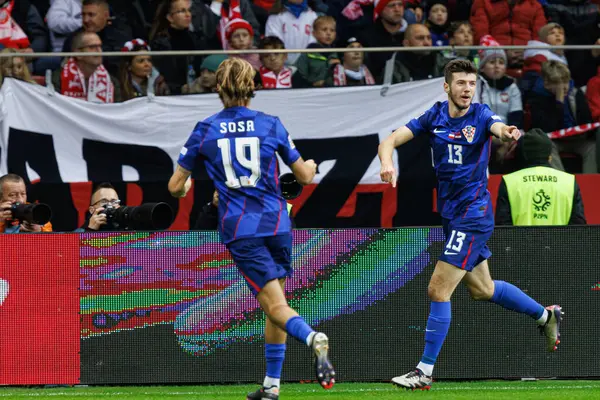 Borna Sosa, Petar Suciç, Polonya ve Hırvatistan milli takımları arasında oynanan UEFA Uluslar Ligi maçında PGE Narodowy (Maciej Rogowski)