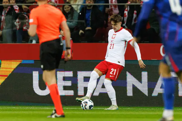 Nicola Zalewski, Polonya ve Hırvatistan milli takımları arasında PGE Narodowy 'de oynanan UEFA Uluslar Ligi maçında görüldü (Maciej Rogowski)