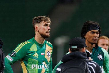 Kacper Tobiasz, UEFA Avrupa Konferans Ligi maçında Stadion Miejski Legii Warszawa 'daki Legia Warszawa ve Real Betis Balompie takımları arasında görüldü (Maciej Rogowski)