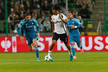 Max Oyedele, UEFA Avrupa Konferansı sırasında Stadion Miejski Legii Warszawa 'da Legia Warszawa ve Real Betis Balompie takımları arasında görüldü (Maciej Rogowski)