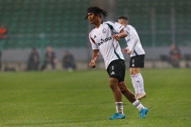 Max Oyedele, UEFA Avrupa Konferansı sırasında Stadion Miejski Legii Warszawa 'da Legia Warszawa ve Real Betis Balompie takımları arasında görüldü (Maciej Rogowski)