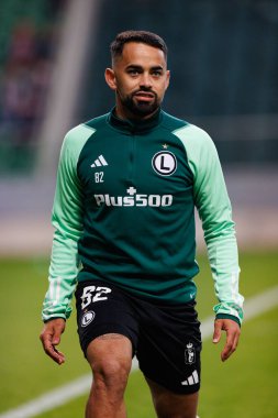 Luquinhas, UEFA Avrupa Konferans Ligi maçında Stadion Miejski Legii Warszawa 'da Legia Warszawa ve Real Betis Balompie takımları arasında izledi (Maciej Rogowski)