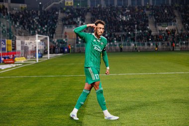 Leonardo Rocha, Stadyum 'daki Radomiak Radom ve Puszcza Niepolomice takımları arasında oynanan PKO BP Ekstraklasa maçında gol attıktan sonra kutlama yaparken görüldü. Braci Czachorow (Maciej Rogowski)