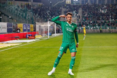 Leonardo Rocha, Stadyum 'daki Radomiak Radom ve Puszcza Niepolomice takımları arasında oynanan PKO BP Ekstraklasa maçında gol attıktan sonra kutlama yaparken görüldü. Braci Czachorow (Maciej Rogowski)