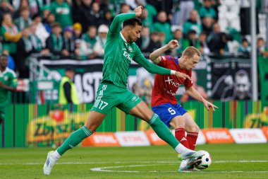 Leonardo Rocha, Gustav Berggren PKO BP Ekstraklasa maçında Radomiak Radom ve Rakow Czestochowa takımları arasında Stadion Miejski im 'de görüldü. Braci Czachorow (Maciej Rogowski)