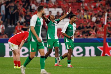 Antoni Milambo, SL Benfica ve Feyenoord (Maciej Rogowski) takımları arasındaki UEFA Şampiyonlar Ligi maçında gol attıktan sonra kutlama yaparken görüldü.)