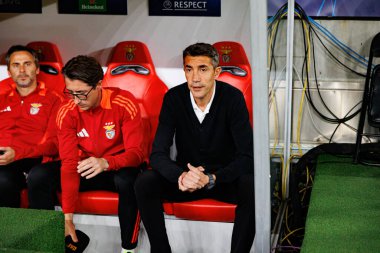 Bruno Lage UEFA Şampiyonlar Ligi maçında SL Benfica ve Feyenoord (Maciej Rogowski) takımları arasında görüldü.)
