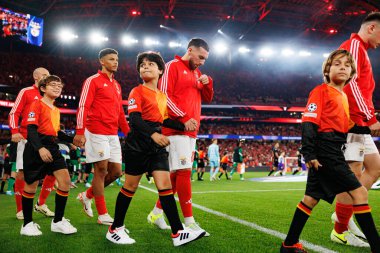 Alexander Bah, Orkun Kokcu UEFA Şampiyonlar Ligi maçında SL Benfica ve Feyenoord (Maciej Rogowski) takımları arasında görüldü.)