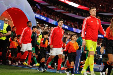 Florentino Luis, Tomas Araujo, Anatoliy Trubin UEFA Şampiyonlar Ligi maçında SL Benfica ve Feyenoord (Maciej Rogowski) takımları arasında görüldü.)