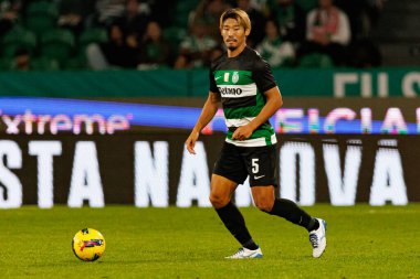 Hidemasa Morita, Liga Portekiz maçı sırasında Estadio Jose Alvalade 'de (Maciej Rogowski) Sporting CP ve CF Estrela Amadora takımları arasında görüldü.)