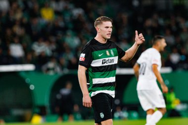 Viktor Gyokeres, Estadio Jose Alvalade 'de (Maciej Rogowski) CP ve CF Estrela Amadora takımları arasında oynanan Liga Portekiz maçında gol attıktan sonra kutlama yaparken görüldü.)