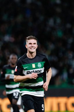 Viktor Gyokeres, Estadio Jose Alvalade 'de (Maciej Rogowski) CP ve CF Estrela Amadora takımları arasında oynanan Liga Portekiz maçında gol attıktan sonra kutlama yaparken görüldü.)