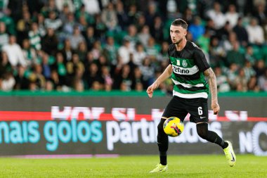 Estadio Jose Alvalade 'de (Maciej Rogowski) Sporting CP ve CF Estrela Amadora takımları arasında oynanan Liga Portekiz maçı sırasında Zeno Debast görüldü)