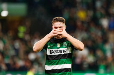 Viktor Gyokeres, Estadio Jose Alvalade 'de (Maciej Rogowski) CP ve CF Estrela Amadora takımları arasında oynanan Liga Portekiz maçında gol attıktan sonra kutlama yaparken görüldü.)